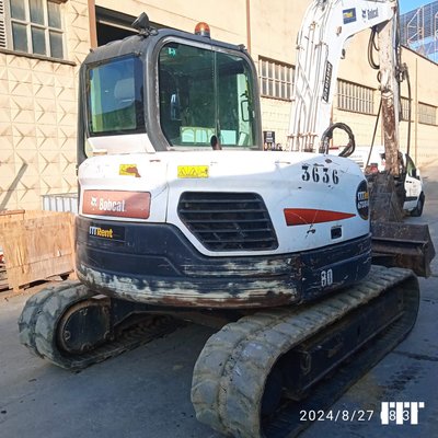 Pelle sur chenilles Bobcat E80 - 1