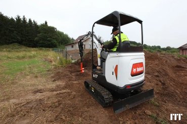 Mini pelle Bobcat E17 - 3