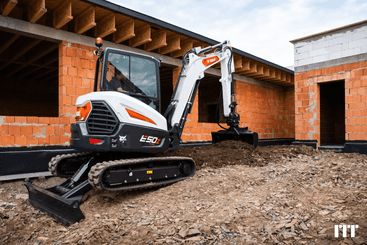 Mini pelle Bobcat E50 - 1